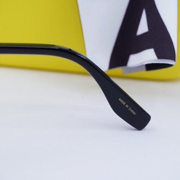 Marc Jacobs MARC 587/S 0807 9O Geometric Sunglasses - Black\Gray Gradient - Picture 9 of 10